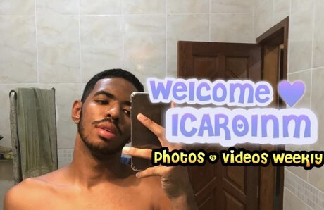 Naakte gelekte OnlyFans-foto van Icaro Big Dick 24cm