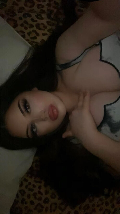Naakte gelekte OnlyFans-foto van Star
