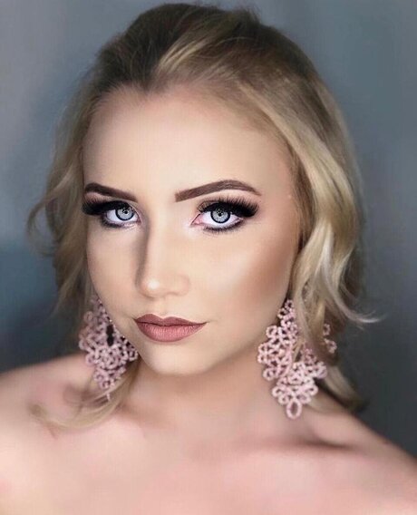 Naakte gelekte OnlyFans-foto van Mandy Top Vip 