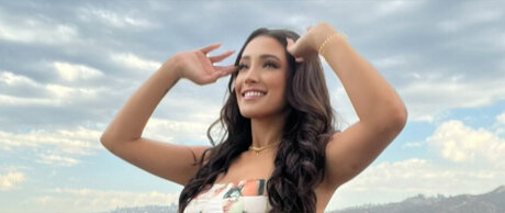 Naakte gelekte OnlyFans-foto van Jasmine 