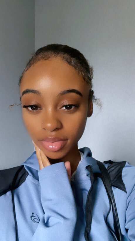 Naakte gelekte OnlyFans-foto van Dripdior21