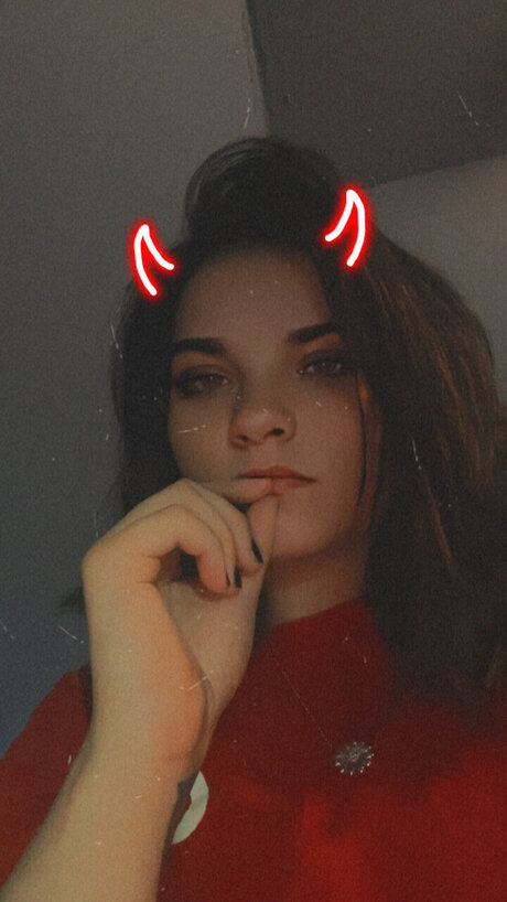 Naakte gelekte OnlyFans-foto van Bustyhoney19