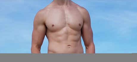Naakte gelekte OnlyFans-foto van Dan