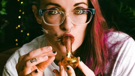 Naakte gelekte OnlyFans-foto van Bee