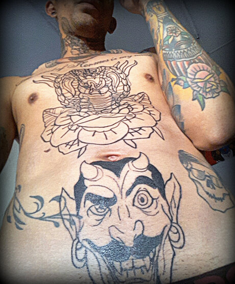 Naakte gelekte OnlyFans-foto van Saints