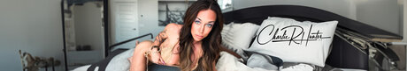 Naakte gelekte OnlyFans-foto van Charlie Rae Hunter