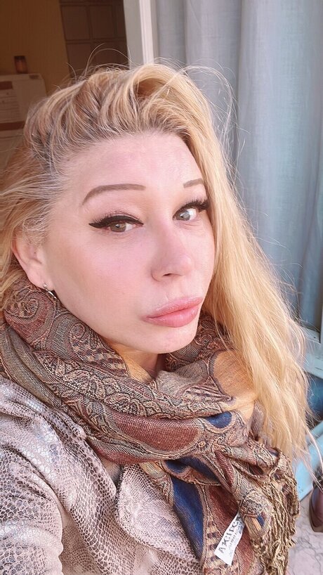 Naakte gelekte OnlyFans-foto van Melissa Barton