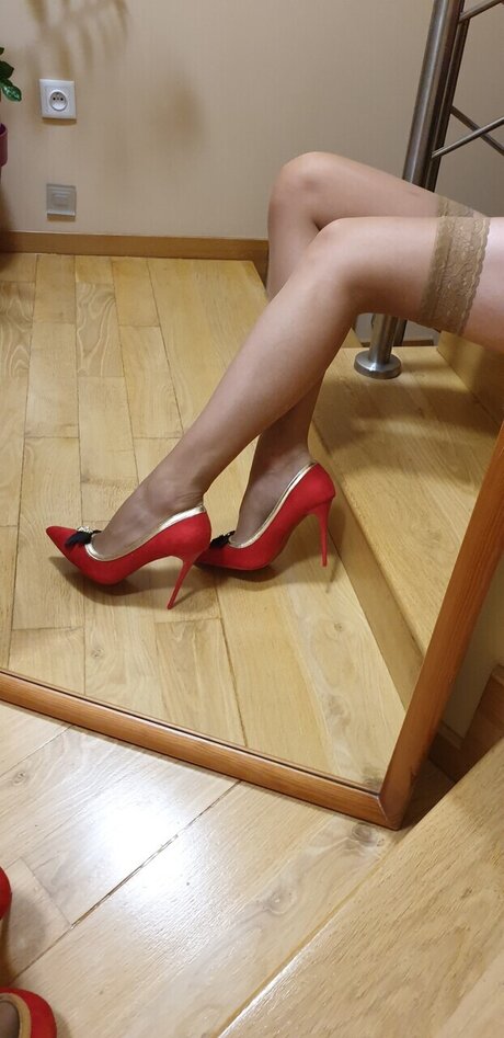 Naakte gelekte OnlyFans-foto van Extralegs