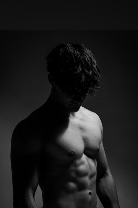 Naakte gelekte OnlyFans-foto van Deniwho