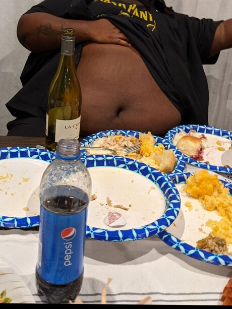 Naakte gelekte OnlyFans-foto van Docmcstuffinu