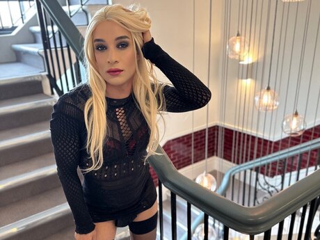 Naakte gelekte OnlyFans-foto van Samantha Rio