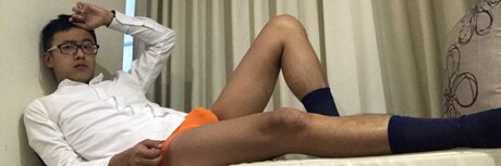 Naakte gelekte OnlyFans-foto van Kai Lin