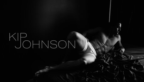 Naakte gelekte OnlyFans-foto van Kip Johnson