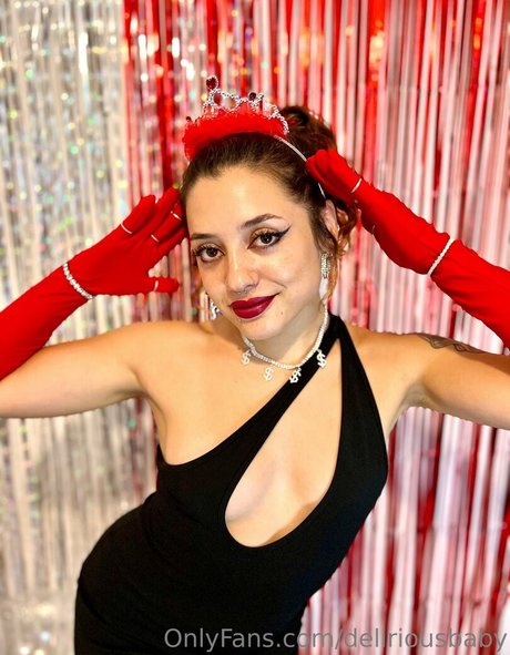 Naakte gelekte OnlyFans-foto van Deliriousbaby