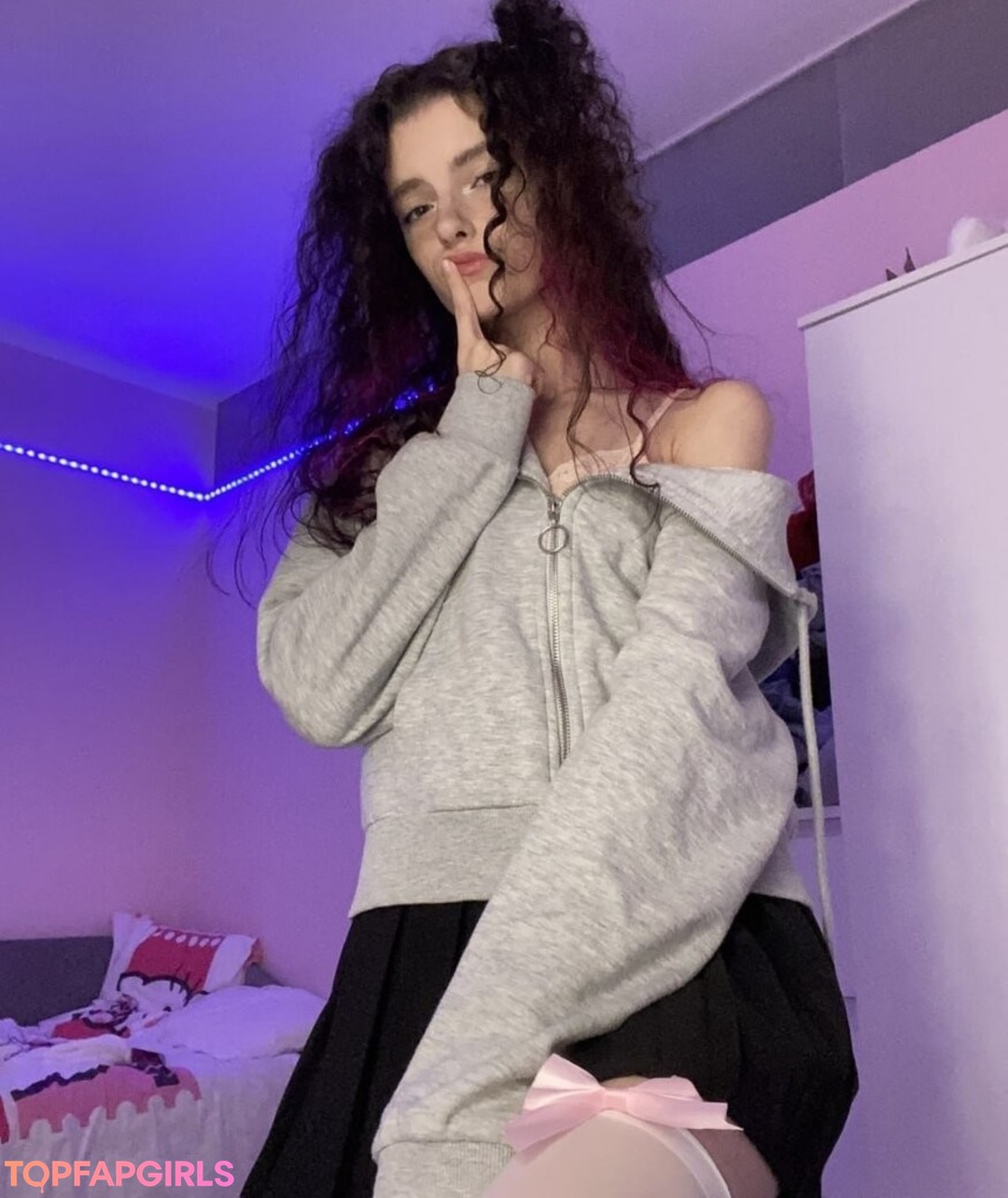 Naakte gelekte OnlyFans-foto van Nestix #11 Naakte gelekte OnlyFans-foto van Nestix #11