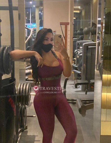 Naakte gelekte OnlyFans-foto van Thalita Araujo