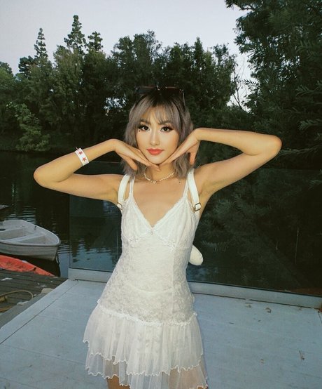 Dj Camgirl