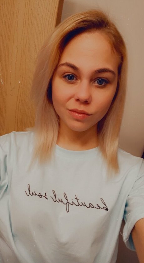 Naakte gelekte OnlyFans-foto van Mamab27
