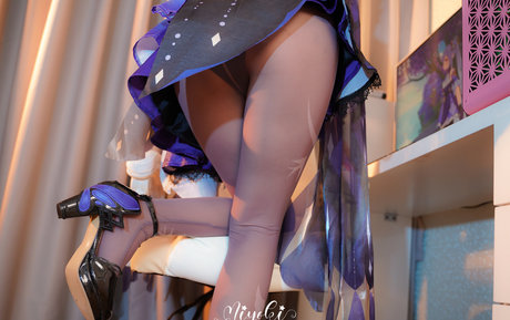 Naakte gelekte OnlyFans-foto van Misaki Suzuki