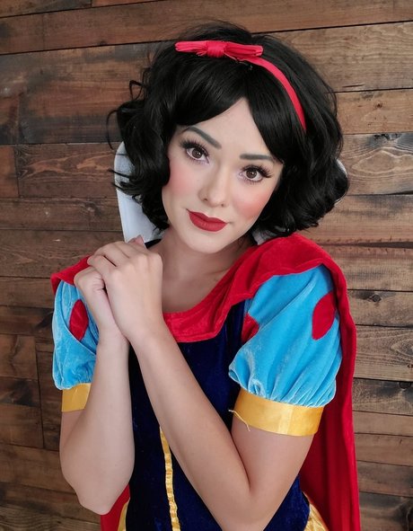 Joanie Brosas