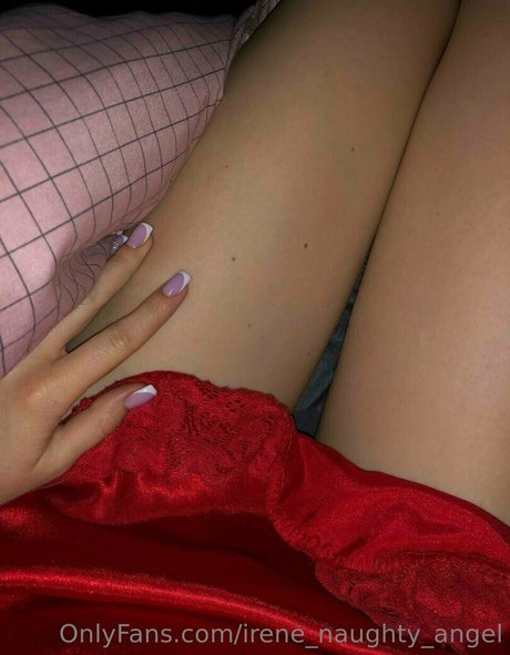 Naakte gelekte OnlyFans-foto van Irenenaughtyangel