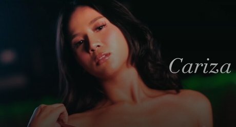 Naakte gelekte OnlyFans-foto van Carizassy Vlogs