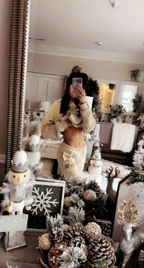 Naakte gelekte OnlyFans-foto van Iamjordi
