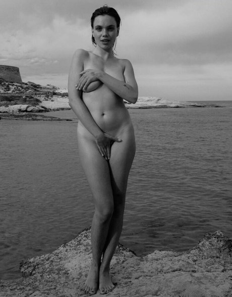Naakte gelekte OnlyFans-foto van Martina Cariddi