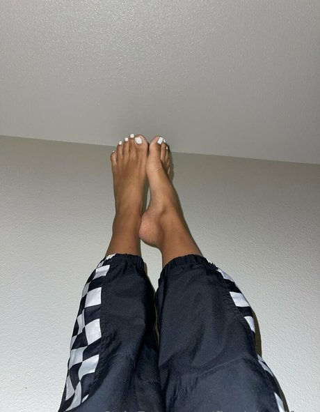 Fineislandfeet