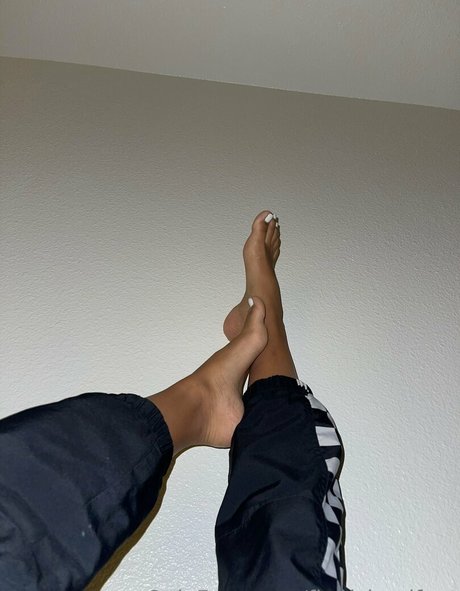 Fineislandfeet