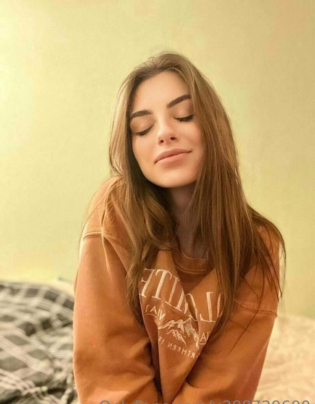 Naakte gelekte OnlyFans-foto van Annieminor