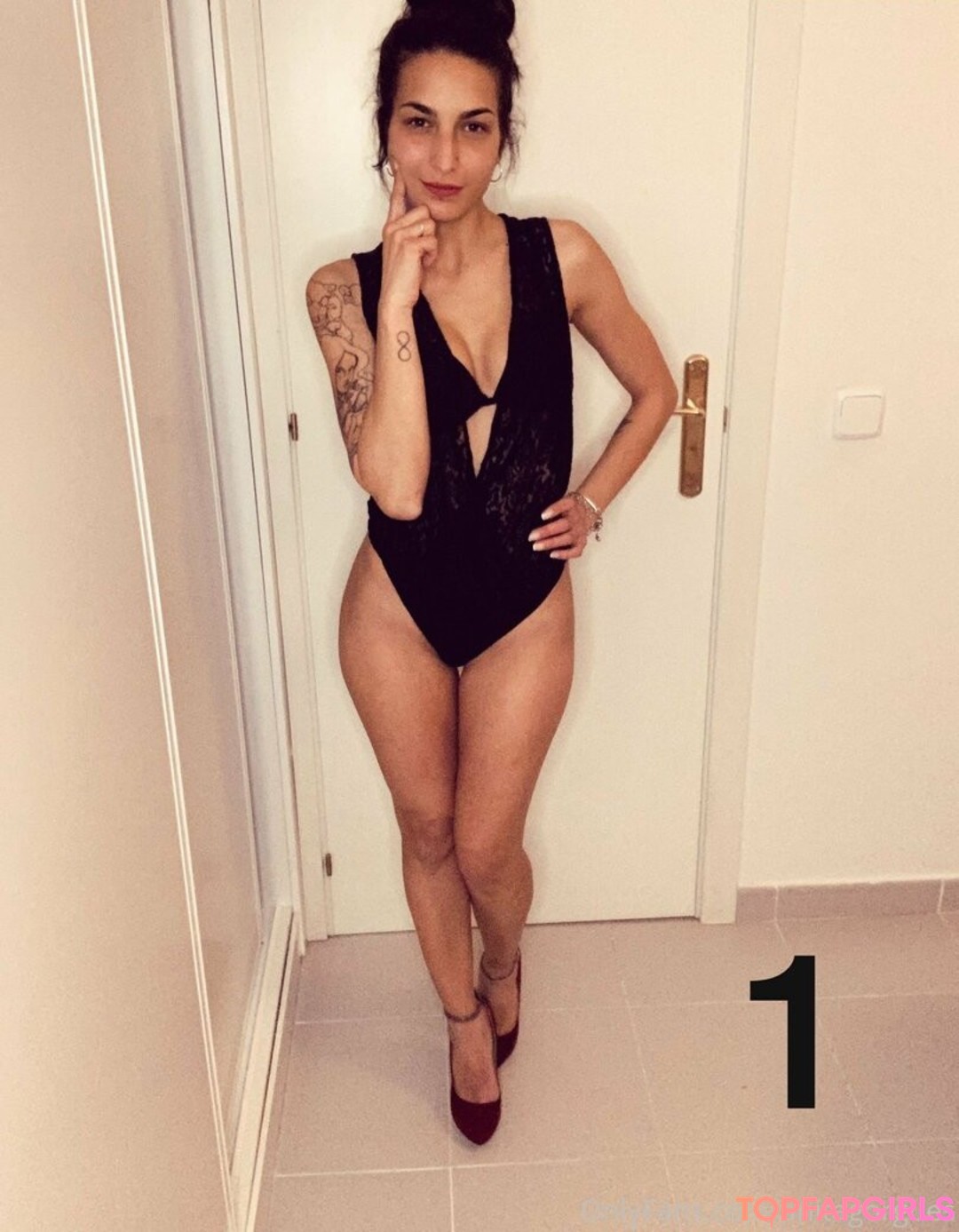 Naakte gelekte OnlyFans-foto van Anitagorgues #51