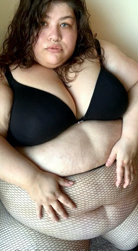 Naakte gelekte OnlyFans-foto van Fattopanga