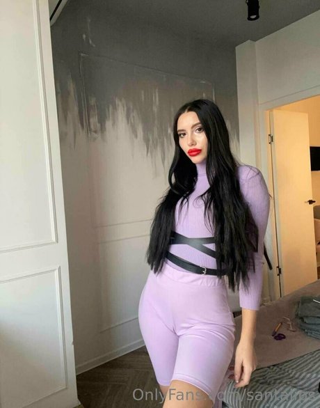 Naakte gelekte OnlyFans-foto van Santalips