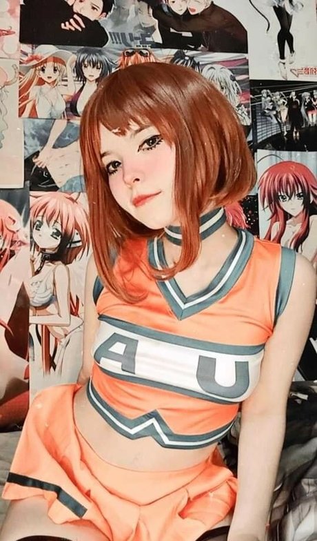 Naakte gelekte OnlyFans-foto van Momoiro Cosplay