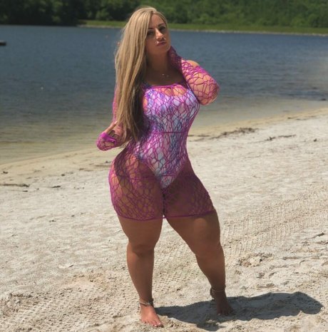 Naakte gelekte OnlyFans-foto van Ivoryyyyy