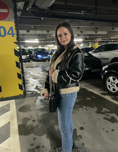 Bellalittlefree22