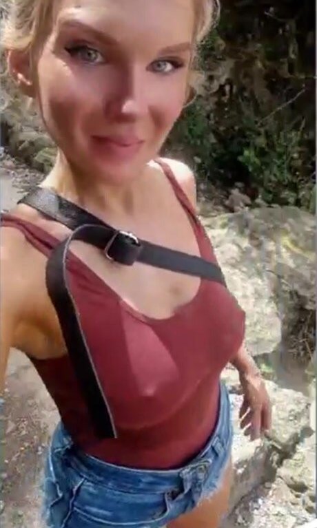 Naakte gelekte OnlyFans-foto van Nataliewells5427