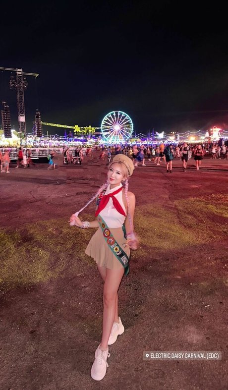 Naakte gelekte OnlyFans-foto van Emily108