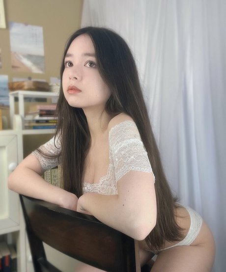 Naakte gelekte OnlyFans-foto van Keilia