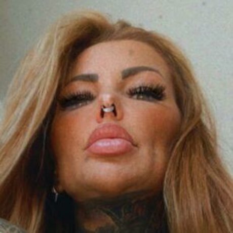 Naakte gelekte OnlyFans-foto van Nicilisches