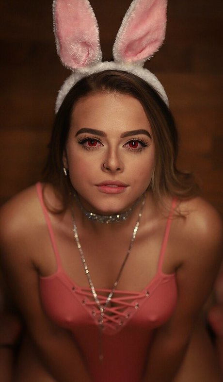 Naakte gelekte OnlyFans-foto van Gabi Antero