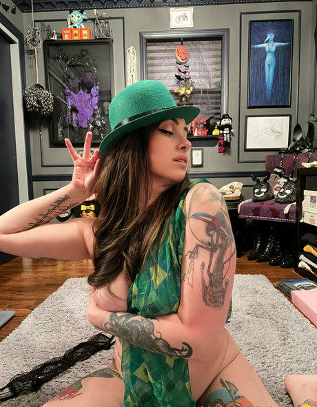 Naakte gelekte OnlyFans-foto van Ripley1111