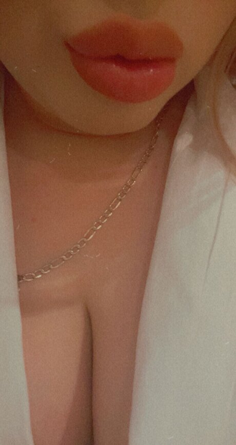 Naakte gelekte OnlyFans-foto van Yllenaj1