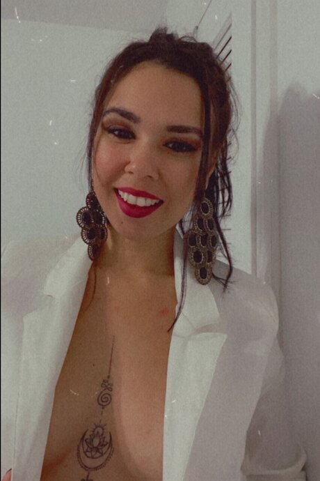 Naakte gelekte OnlyFans-foto van Edda