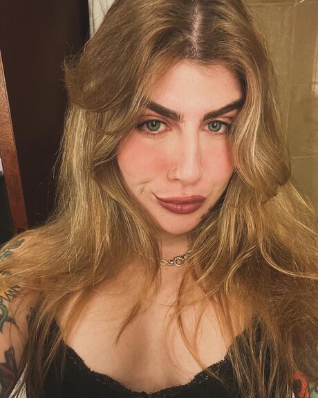 Naakte gelekte OnlyFans-foto van Federica Di Filippo