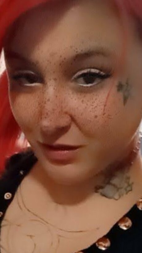 Naakte gelekte OnlyFans-foto van Heather Doss