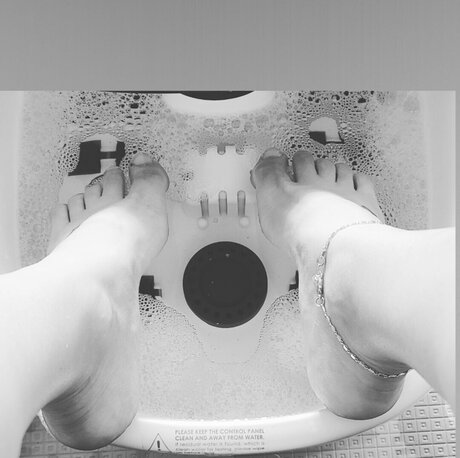 Naakte gelekte OnlyFans-foto van Amber