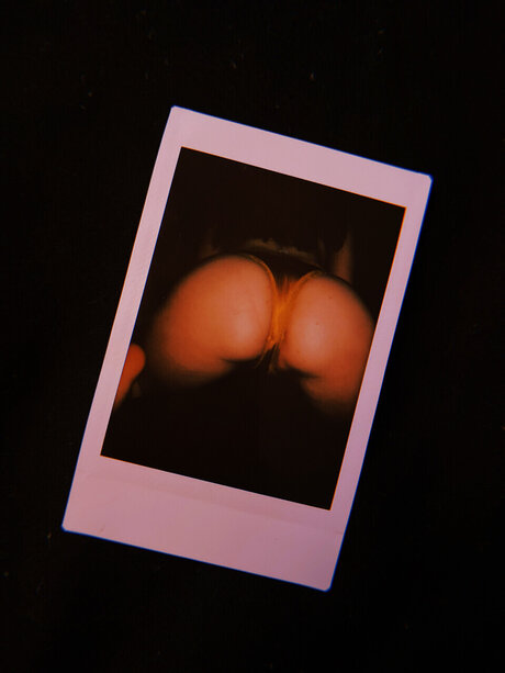 Naakte gelekte OnlyFans-foto van 