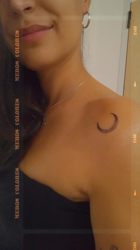 Naakte gelekte OnlyFans-foto van Selene Skye 